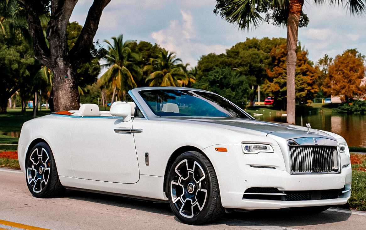 rolls-royce-dawn-rentnal-miami1